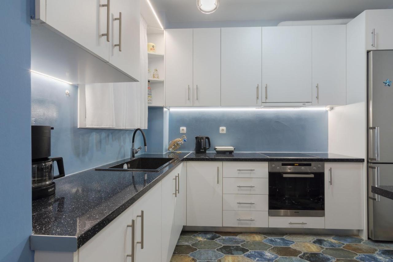 Wonderful Renovated Apartment With Private Patio 雅典 外观 照片