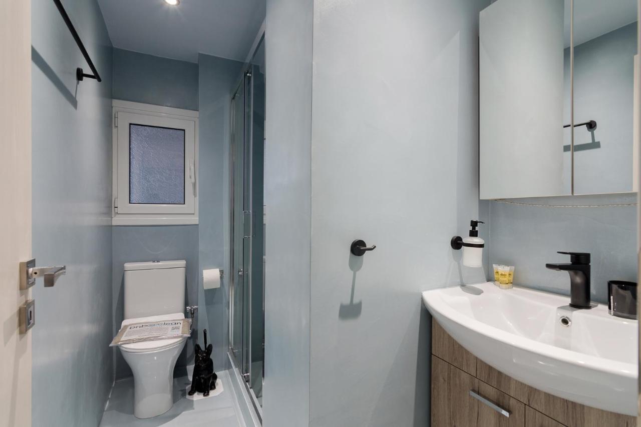 Wonderful Renovated Apartment With Private Patio 雅典 外观 照片